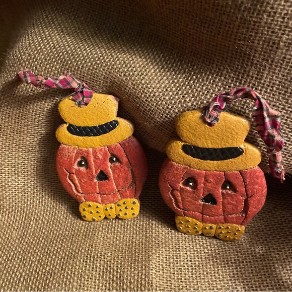 Halloween Set of 2 Ornaments  “pumpkin Jack-o-Lantern in Top Hat and Bow Tie !!! - Picture 7 of 7
